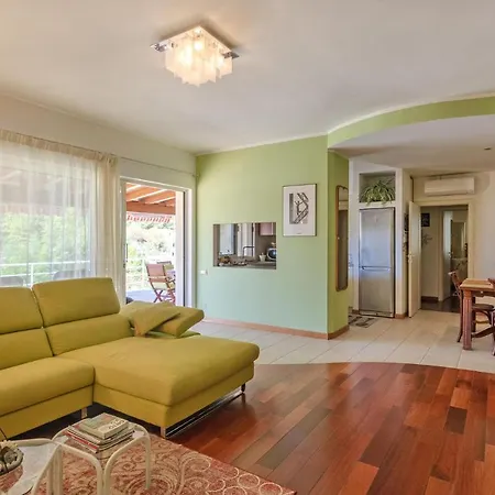 Gorgeous In Blato With Jacuzzi Apartamento *