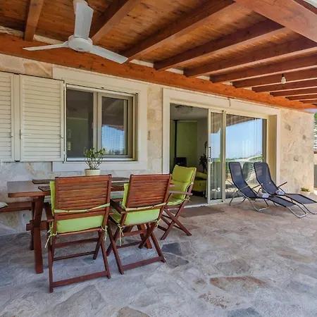 Gorgeous In Blato With Jacuzzi Blato (Korcula)