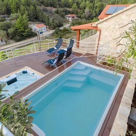 Gorgeous In Blato With Jacuzzi Blato (Korcula)